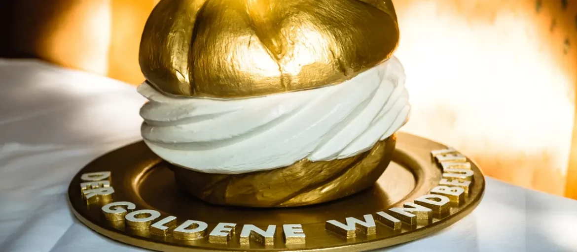 Foodwatch verleiht LaVita den „Goldenen Windbeutel“ für irreführende Werbung. Das Nahrungsergänzungsmittel kostet rund 100 Euro pro Liter.