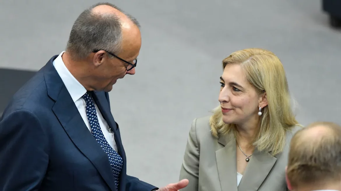 Nach dem Rücktritt von Jens Spahn plant Friedrich Merz Personalwechsel in Regierung, Kanzleramt und CDU. Diese Kandidaten gelten als gesetzt.