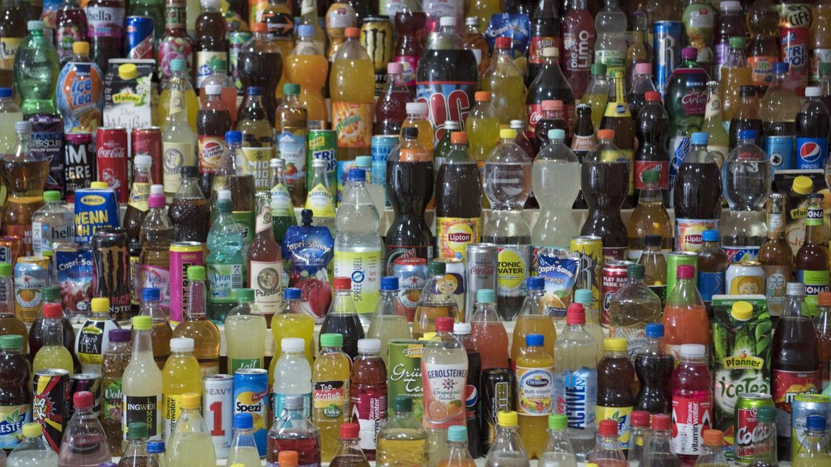 Deutschland könnte die Zuckersteuer auf Nektare, Smoothies, Haferdrinks und Getränke mit Süßstoffen ausweiten. In der Regierung gibt es Streit