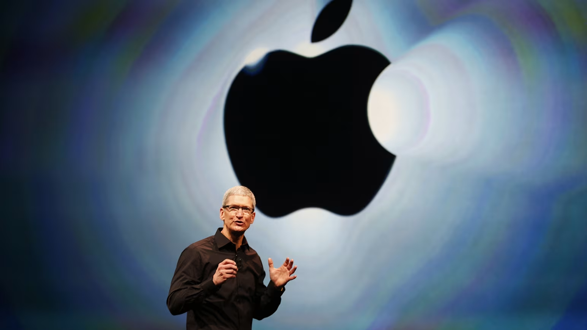 In 15 Jahren baute Tim Cook Apples Ökosystem aus, stärkte das iPhone, steigerte den Aktienwert und bereitete den Konzern auf den Führungswechsel und die KI-Ära vor.