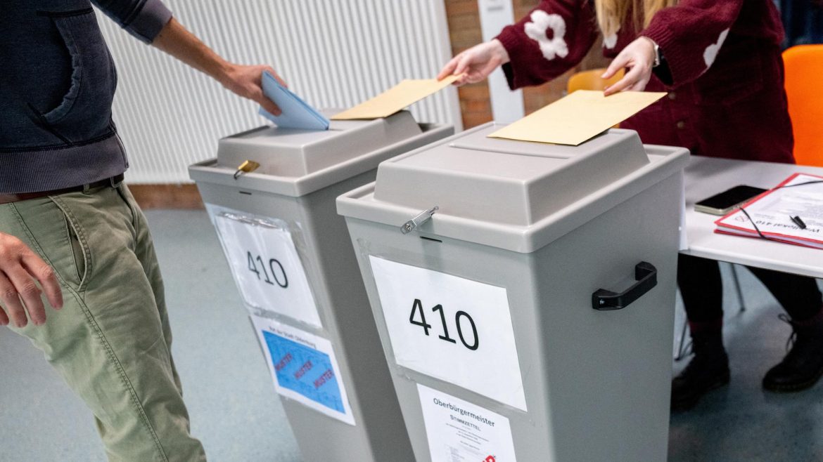 In Niedersachsen ist die Kommunalwahl 2026 beendet. Rund 6,3 Millionen Wahlberechtigte stimmten über Räte, Bürgermeister und Landräte ab.