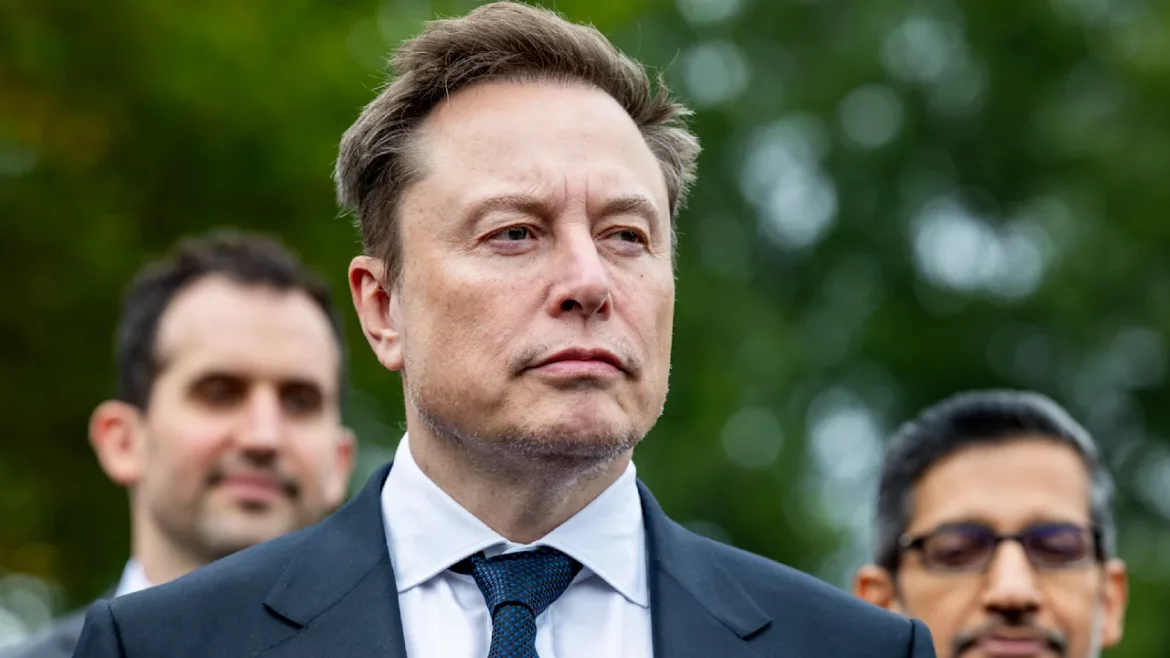 Deutsche-Telekom-Aktie verliert über 7 Prozent wegen Elon Musks Starlink-Plänen. Wie SpaceX den Mobilfunkmarkt verändern könnte und was für Deutschland gilt.